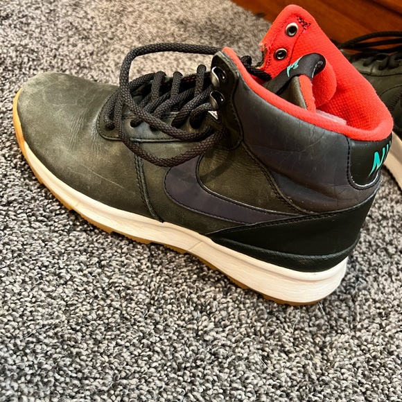 Nike Acorra Sneakerboot size 8 - Picture 5 of 7